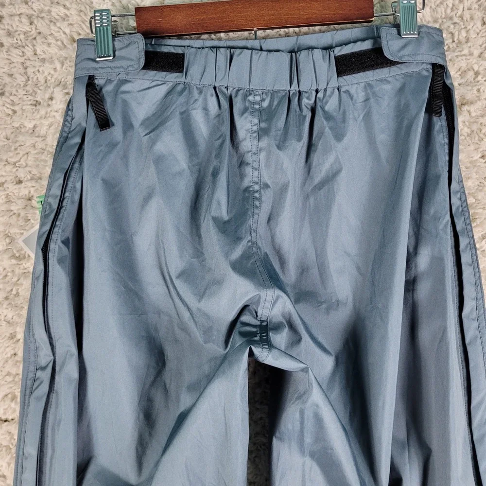 Kerrits Flying Change Pant Size Medium Blue Hydrolite Water Resistant Teflon NEW